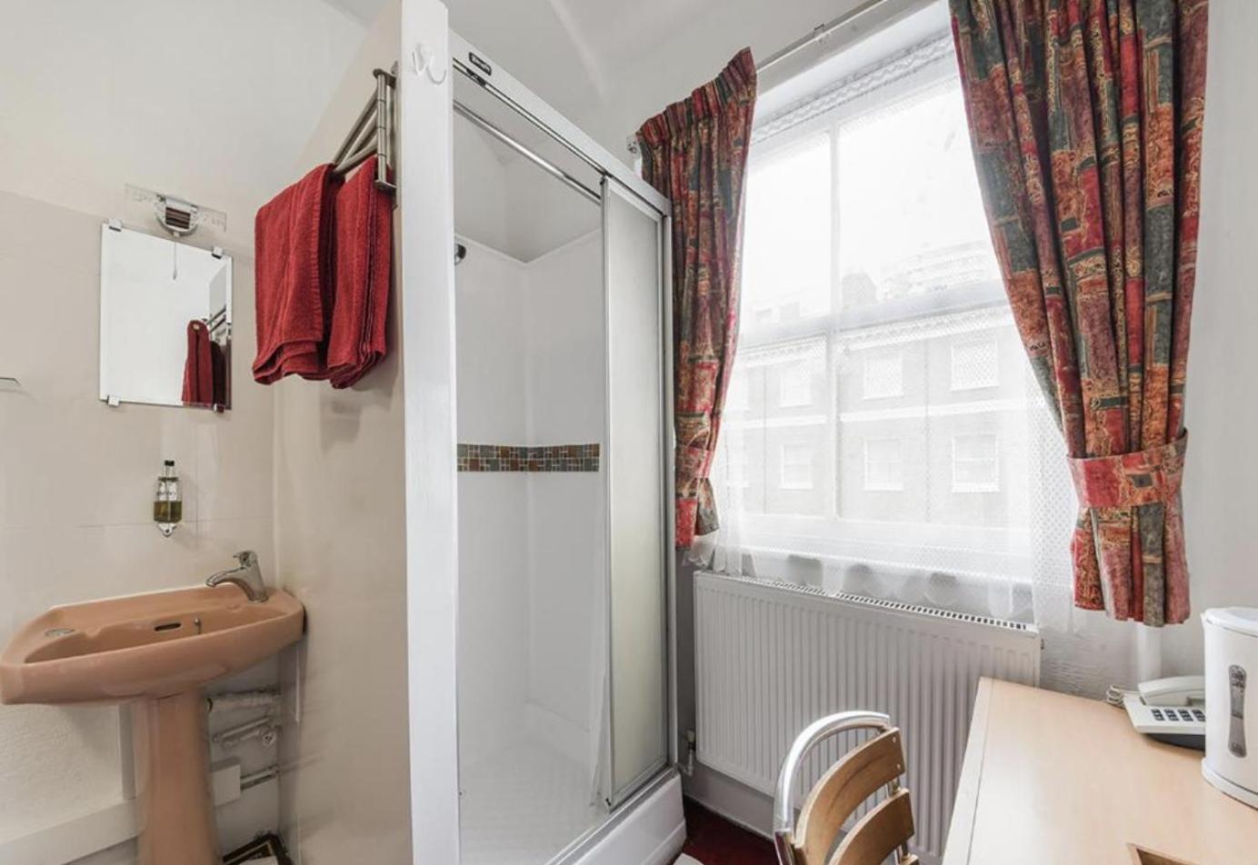 Upper Berkeley Hotel London Værelse billede